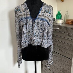 Vintage Floral Blue and Gray Women's Top